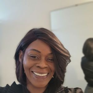 Meet your Posher, Vera